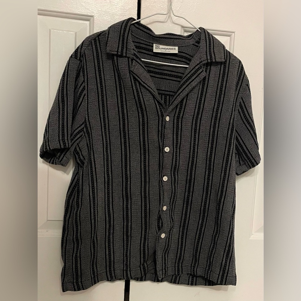 No Boundaries Gray and Black Striped Men's Shirt